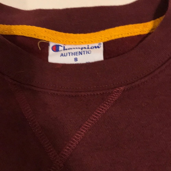 Chippewas champion sweatshirt - Picture 3 of 4